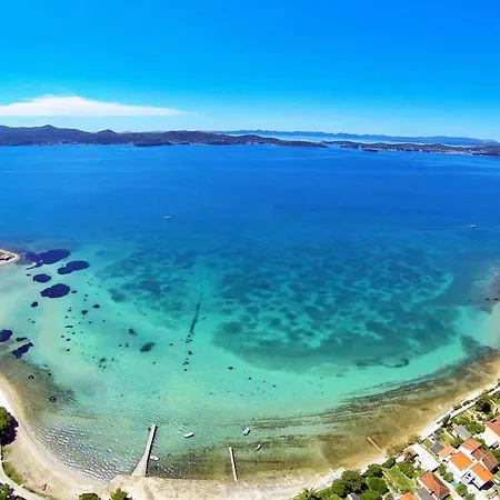 House With A Parking Space Sukosan, Zadar - 6218 بيت للعطل *